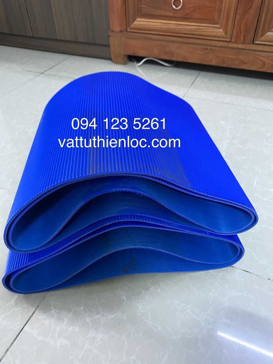 BĂNG TẢI PU SÓNG XANH DƯƠNG - BLUE WAVING PU CONVEYOR BELT