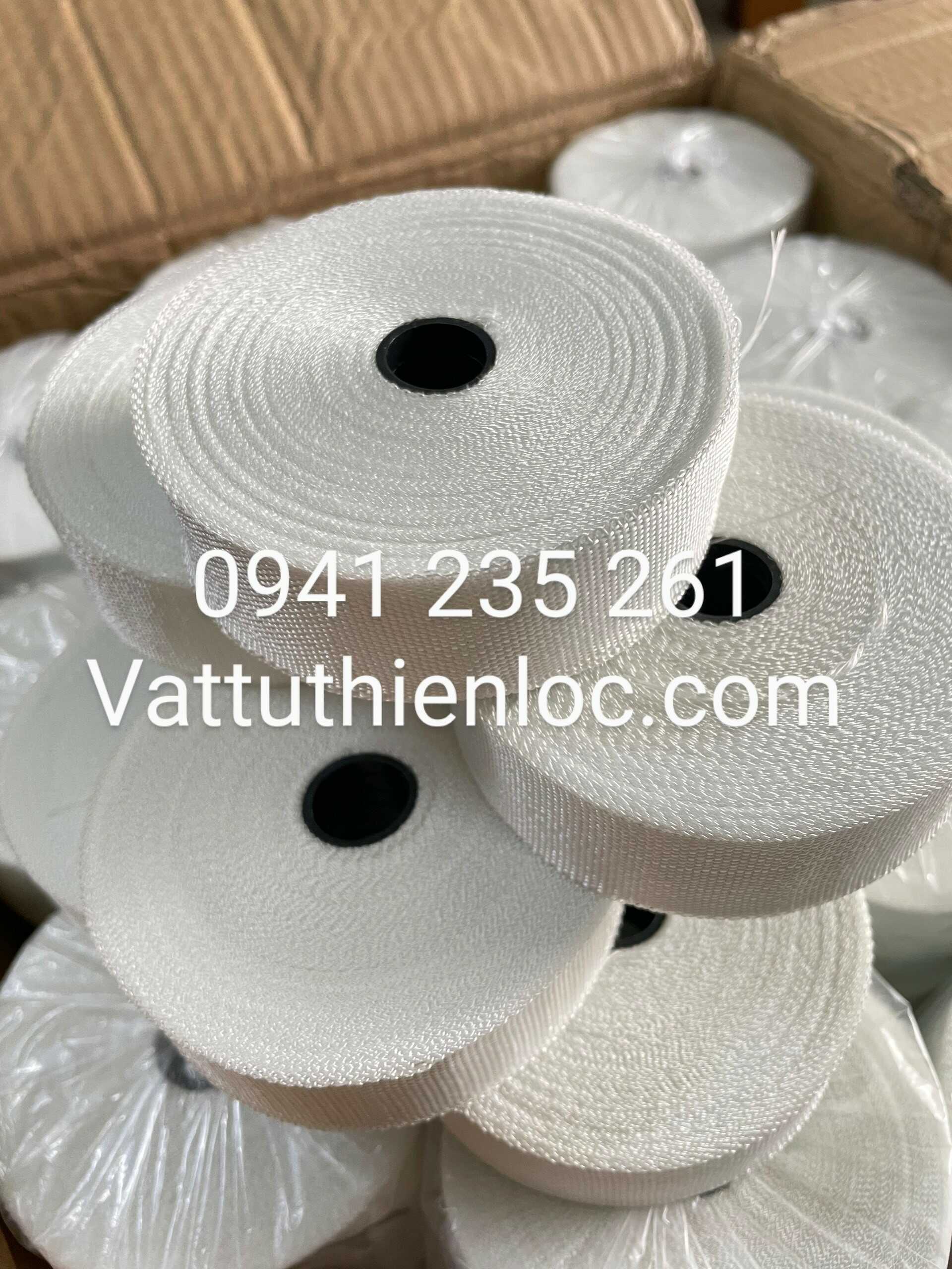 Băng Vải Sợi Thuỷ Tinh Chịu Nhiệt Độ Cao Bản Rộng 25mm, Dài 30m